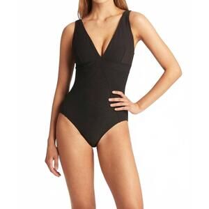 NEW SEA LEVEL AUSTRALIA spinnaker panel line multifit one piece swimsuit in blac